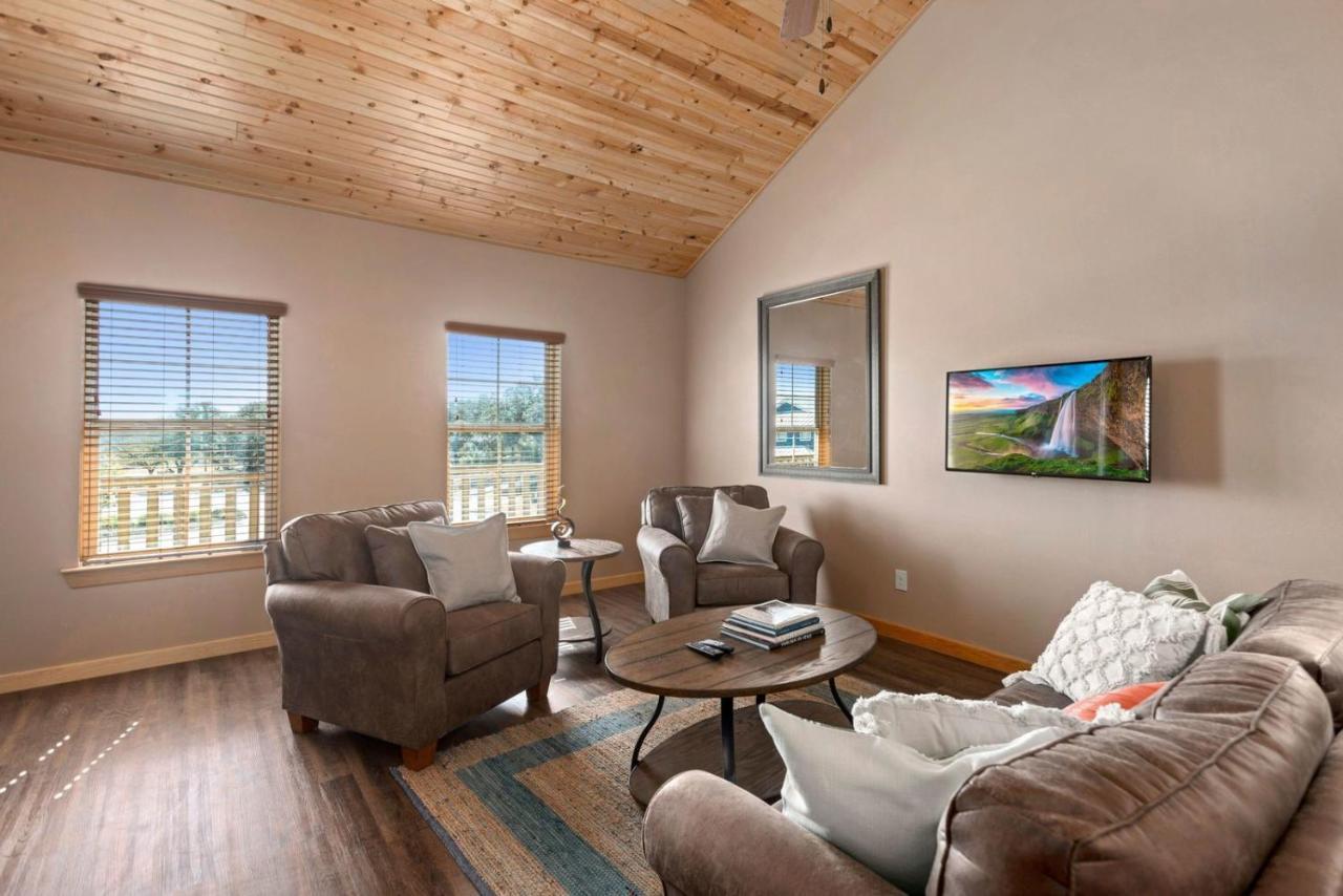 Old Mill Resort New Braunfels Exterior photo